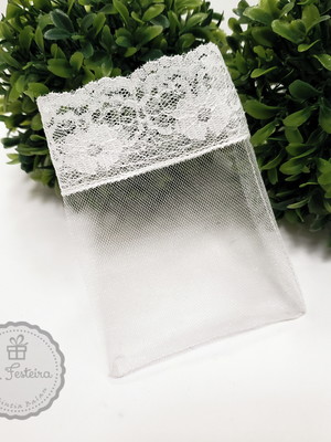 Saquinho de organza com renda