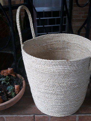 Cesto/cachepot 35cm altura