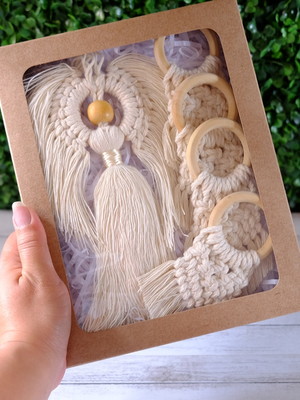 Kit anjo e porta-guardanapo em macramê