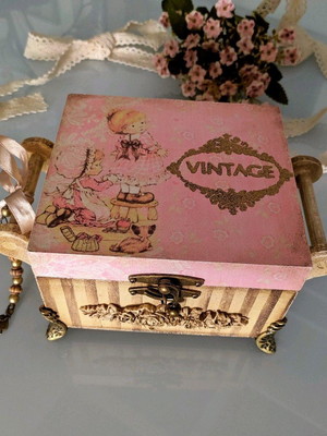 Caixa vintage (4 divisórias)