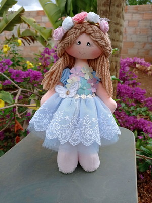 Boneca de pano jardim encantado