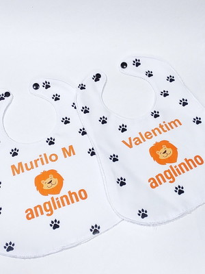 Babador personalizado com verso atoalhado