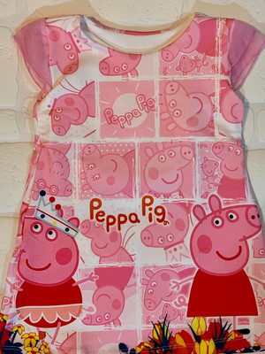 Vestido temático pepa