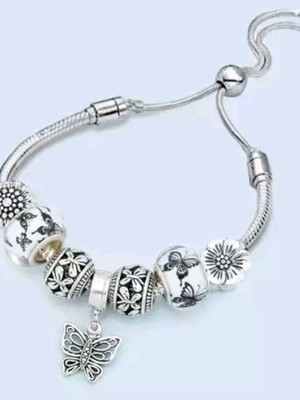 Pulseira com berloques