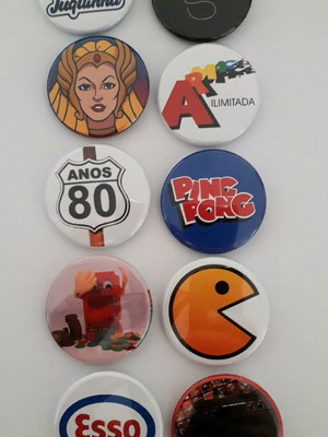10 bottons anos 80