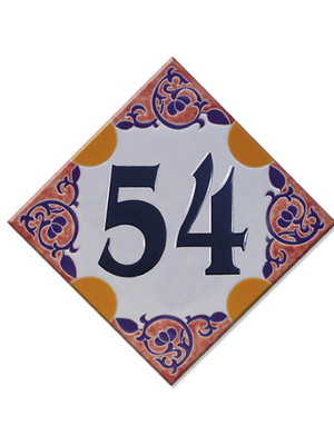 Azulejo decorado com número de casa