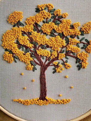 Bastidor bordado ipê amarelo