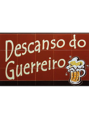 Azulejo personalizado na área do churrasco