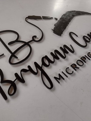 Logo em mdf 1mt pintada (descrição no anúncio)