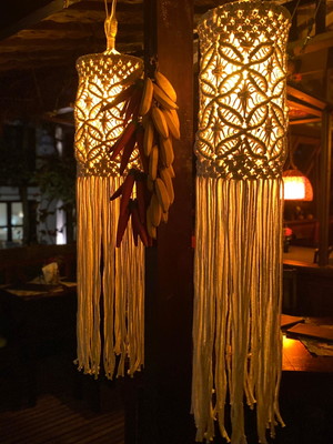 Lustre macrame