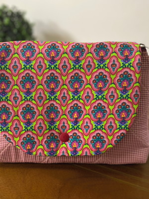 Necessaire com aba