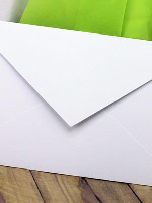 Envelope bico 16x22cm branco 180gr p/ convite 15x21 clássico