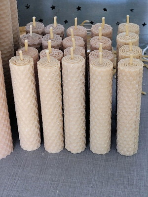 20 velas de cera de abelha 10 x 2 cm