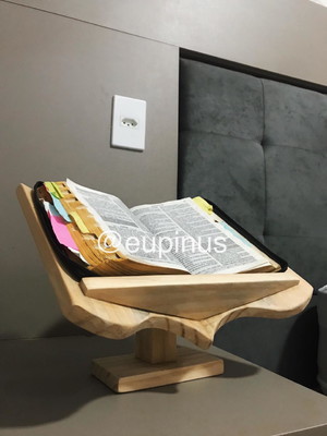 Suporte para bíblia ou livro
