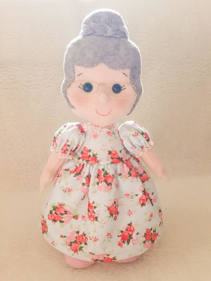 Boneca decorativa vovozinha