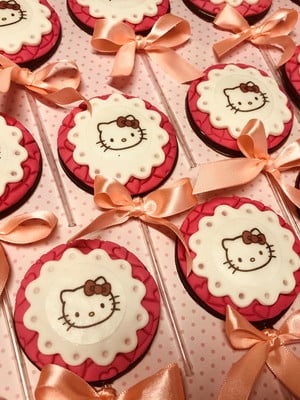 Pirulito de chocolate "hello kitty"