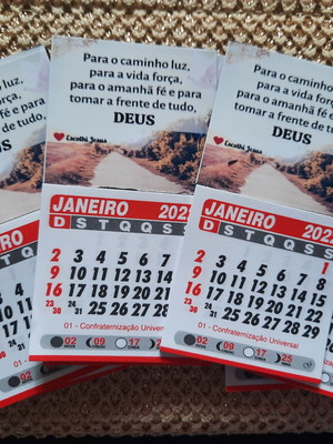 Mini calendários com imã 2024
