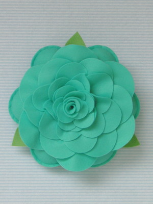 Enfeite flor rosa grande decoração jardim verde turquesa