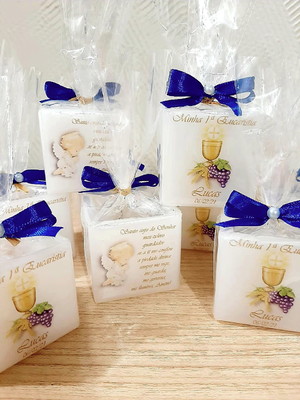 Lembrancinha comunhao vela luminária personalizada