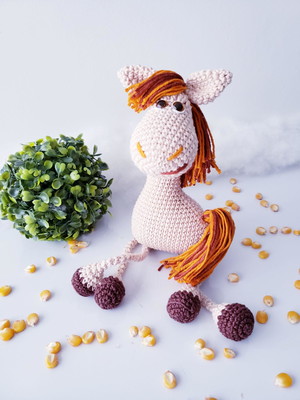 Cavalinho em amigurumi
