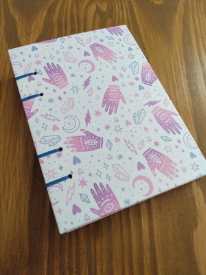 Caderno a6 costurado- esotérico ii