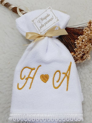 15 lembrancinhas personalizada de casamento toalha bordada