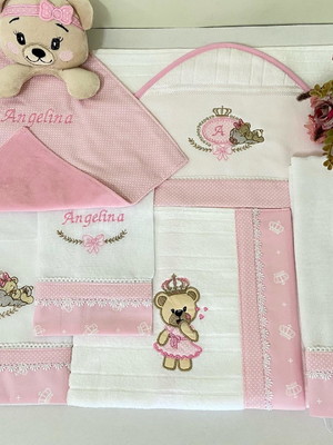 Enxoval de bebê personalizado