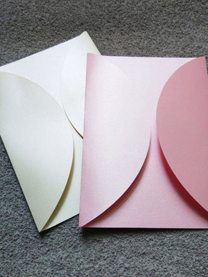 Envelope perolado 10x14cm