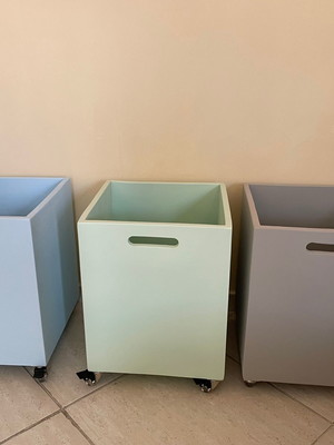 Caixas organizadoras em madeira maciça