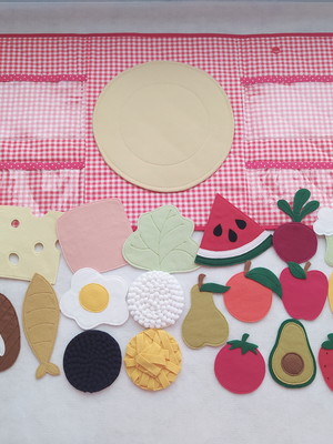 Kit comidinhas de feltro e organizador com prato picnic