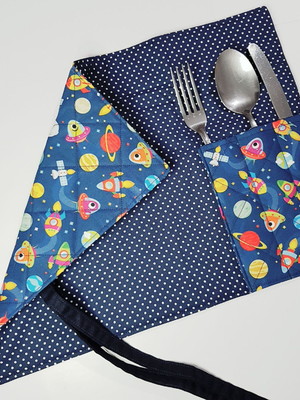 Porta talher 2 em 1 com jogo americano tecido 28x38 infantil