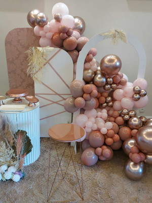 Locação festa rose gold