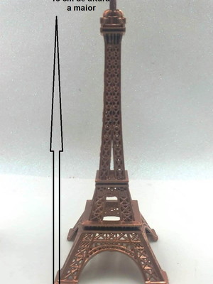 Torre eiffel bronze rose com 18 cm de altura e base com 7 cm
