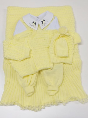 Kit saída maternidade tricô com body bordado menino amarelo)