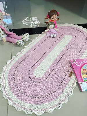 Tapete oval rosa