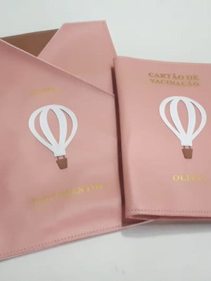 Kit porta carteira de vacinação e porta certidão de nascimen