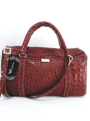 Bolsa em couro.