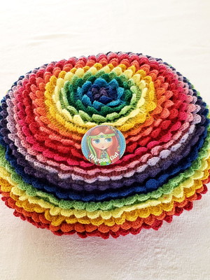 Capa de almofada em crochê flor pétalas