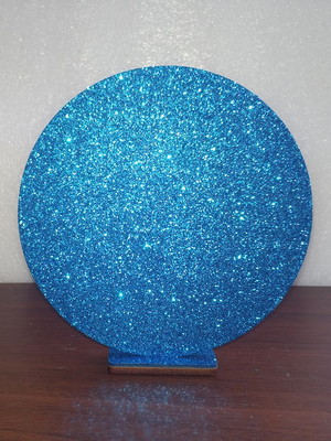 Círculo com base em mdf forrado com eva glitter 13 cm