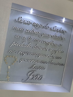 Quadro santo anjo cinza
