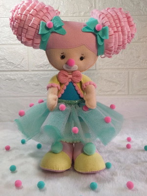 Boneca palhacinha
