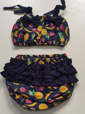 Conjunto de top com calcinha