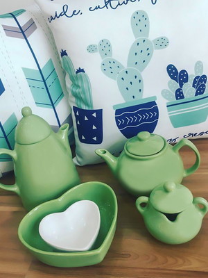 Conjunto chá e café em porcelana verde