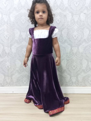 Vestido infantil medieval roxo