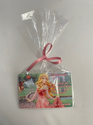 Convite personalizado para daminha de honra
