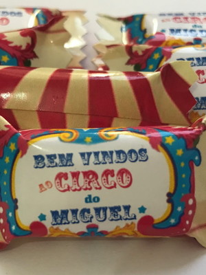 500 balas personalizadas