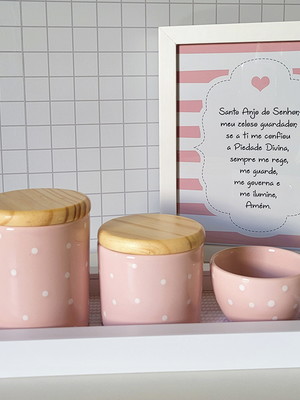 Kit higiene porcelana para menina. cor rosa com poá.