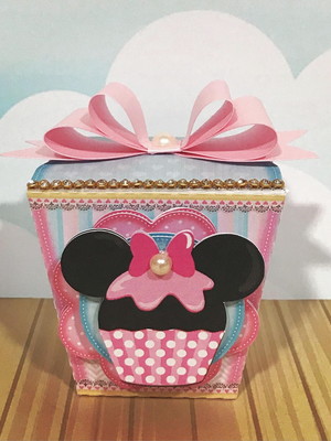Caixa sushi minnie confeiteira