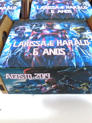 Lembrança caixote com cinta personalizada - power rangers