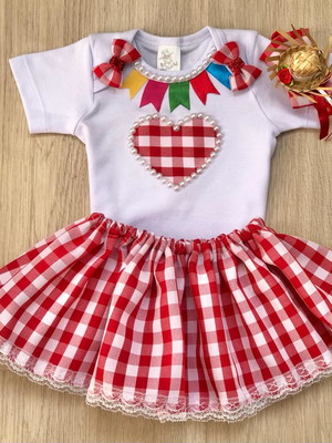 Roupa de festa junina xadrez vermelho